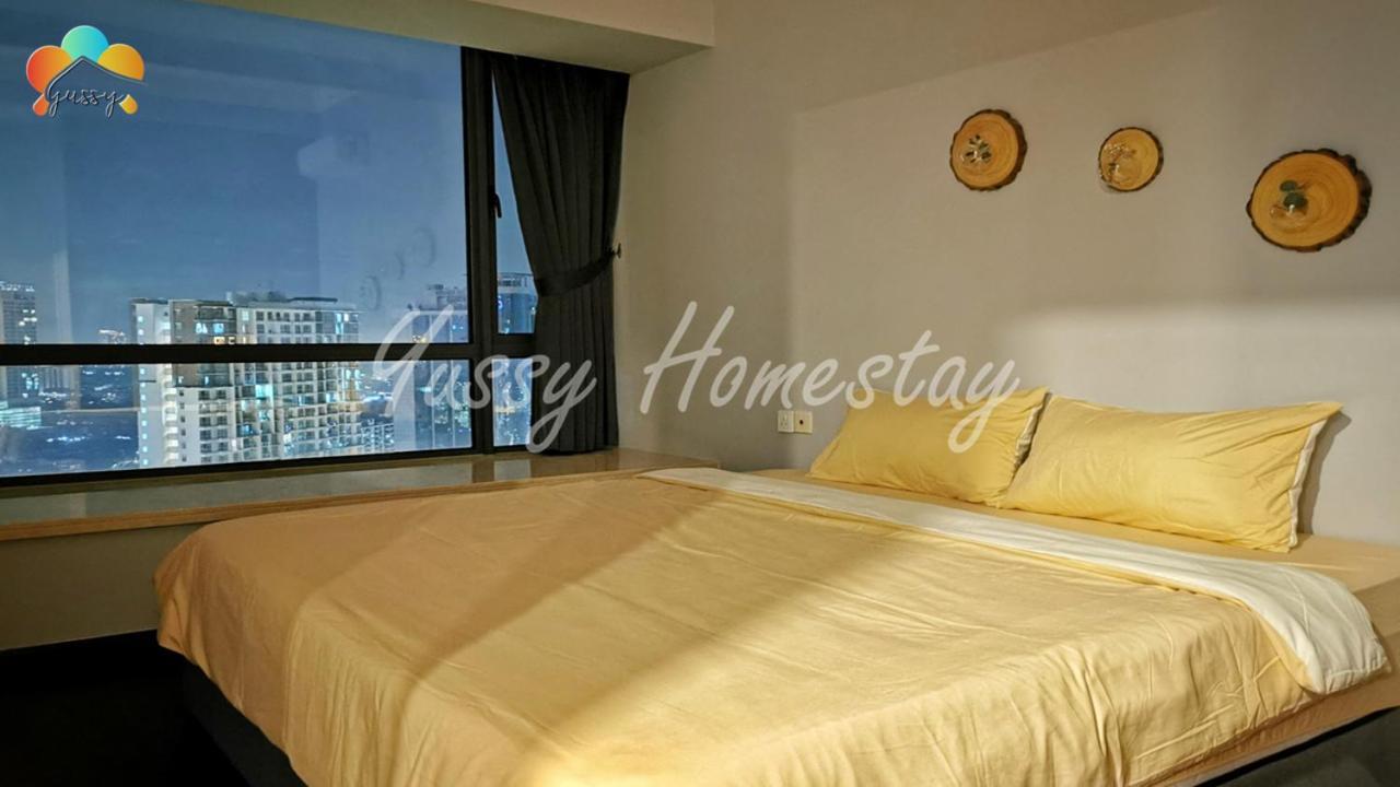 Yussy 2 Bedrooms Condo At R&F Princess Cove Johor Bahru Exterior foto