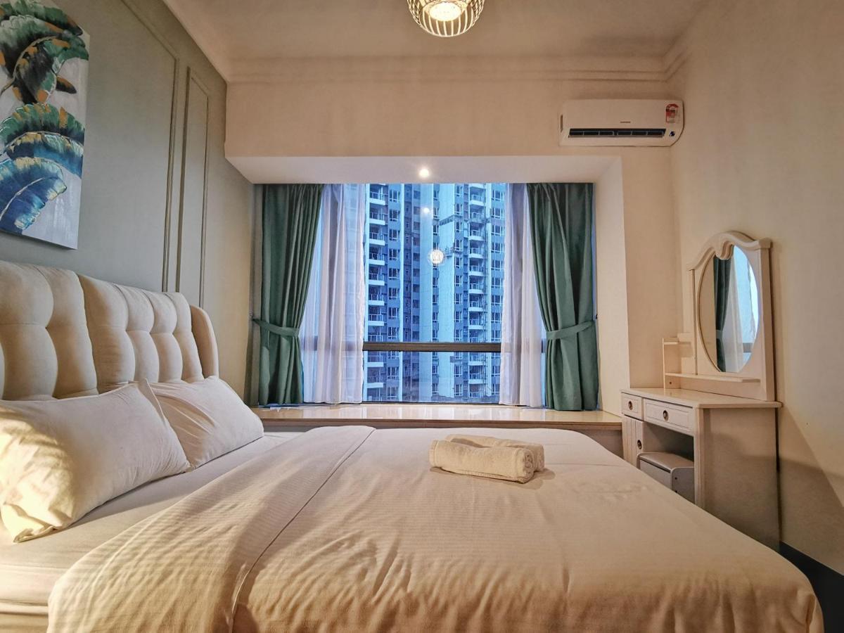 Yussy 2 Bedrooms Condo At R&F Princess Cove Johor Bahru Exterior foto